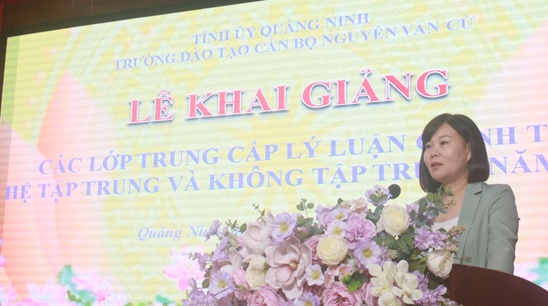 KHAI GIẢNG CÁC LỚP TRUNG CẤP LÝ LUẬN CHÍNH TRỊ NĂM 2025