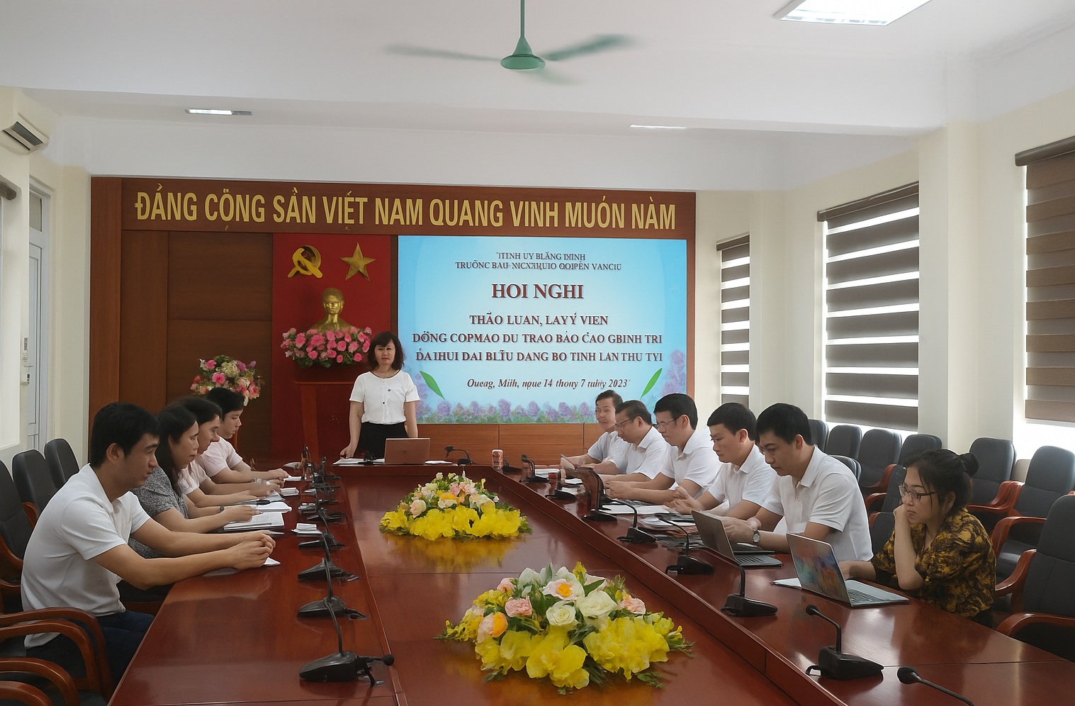 Trường Đào tạo Cán bộ Nguyễn Văn Cừ tổ chức Hội nghị thảo luận góp ý Dự thảo Báo cáo chính trị trình Đại hội đại biểu Đảng bộ tỉnh Quảng Ninh lần thứ XVI