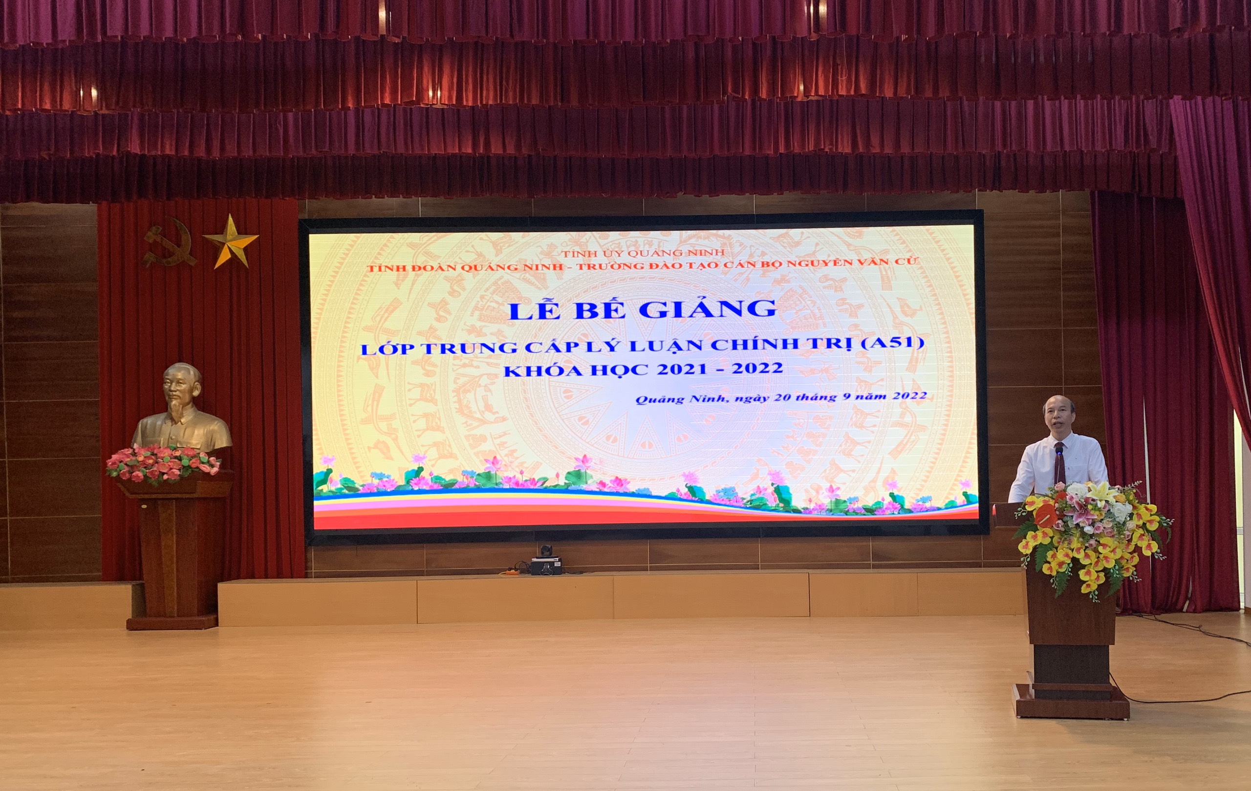 Trường Đào tạo cán bộ Nguyễn Văn Cừ tỉnh Quảng Ninh tổ chức Lễ Bế giảng lớp Trung cấp Lý luận chính trị, hệ tập trung (A51); khóa học 2021 - 2022