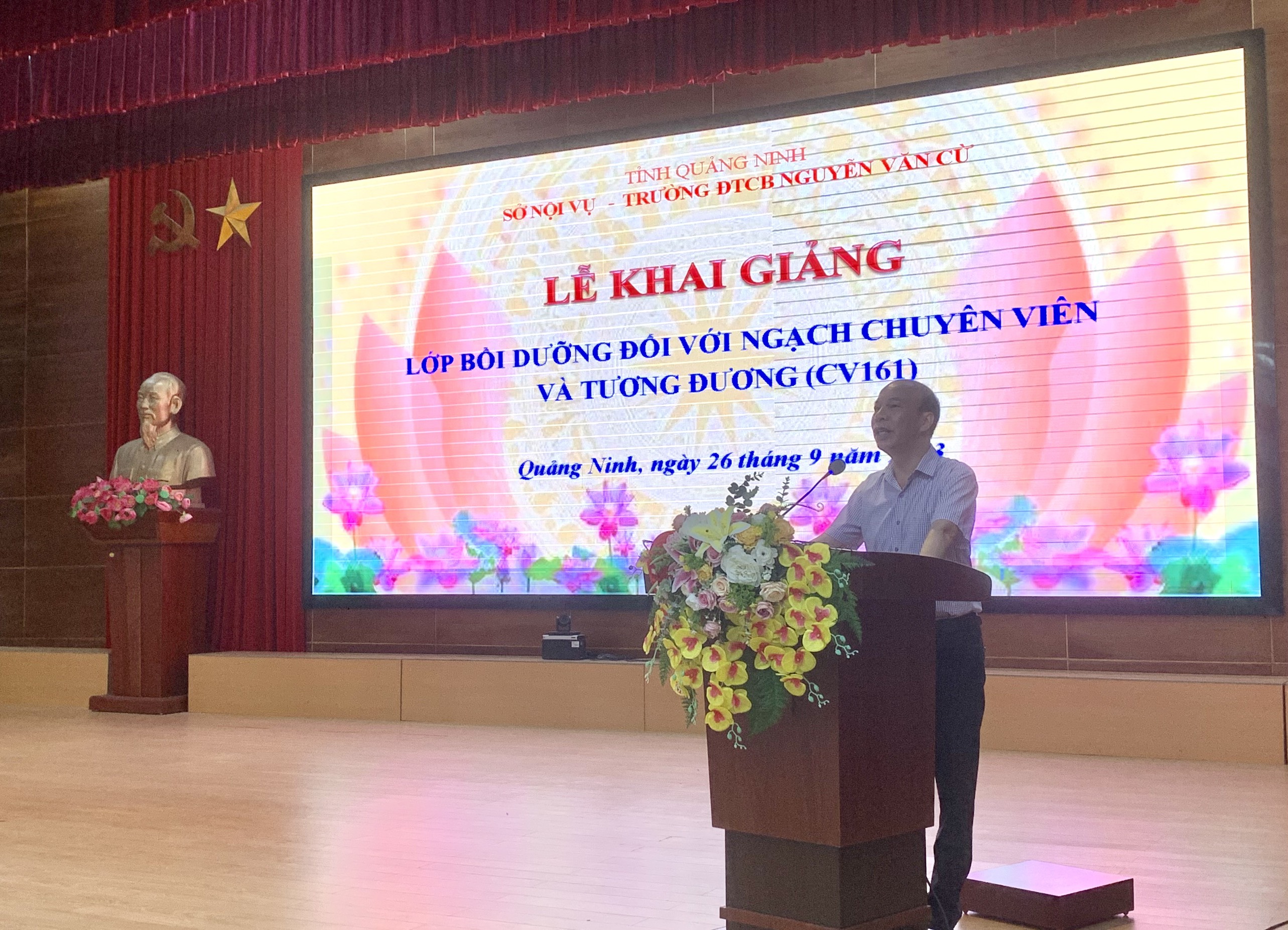 Trường Đào tạo cán bộ Nguyễn Văn Cừ khai giảng lớp Bồi dưỡng đối với ngạch chuyên viên và tương đương năm 2023 (CV161)