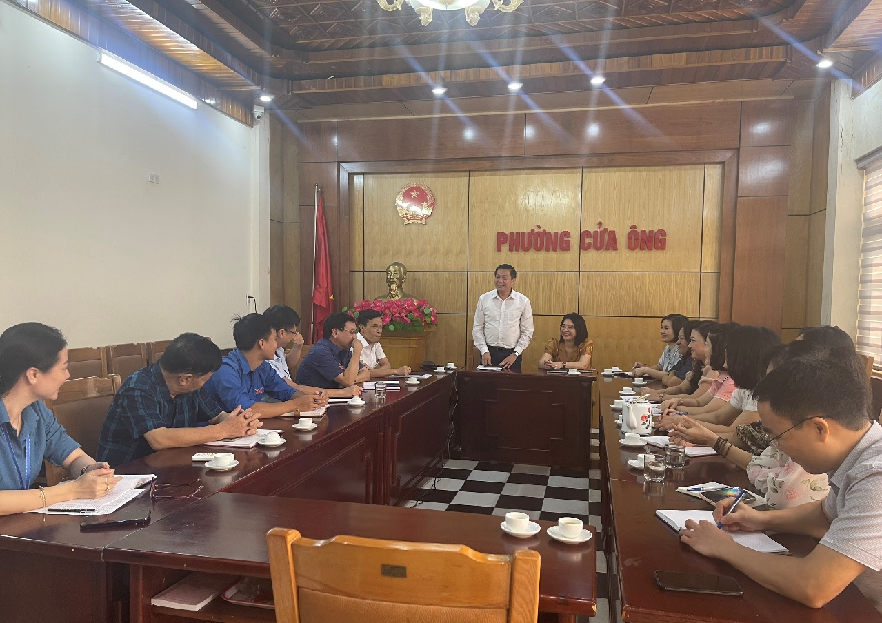 Khoa Xây dựng Đảng tổ chức nghiên cứu thực tế tại phường Cửa Ông, thành phố Cẩm Phả và xã Đông Xá, huyện Vân Đồn